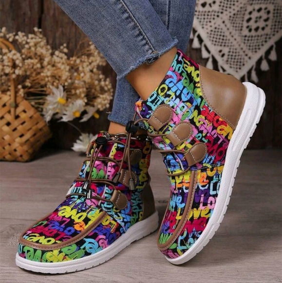 Women's Slip-On Flat Boots,Comfortable Casual Colorful English Letter Decor Boot - Picture 2 of 5